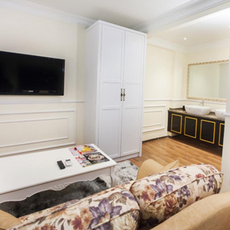 Hotel Raia & Convention Centre 4*